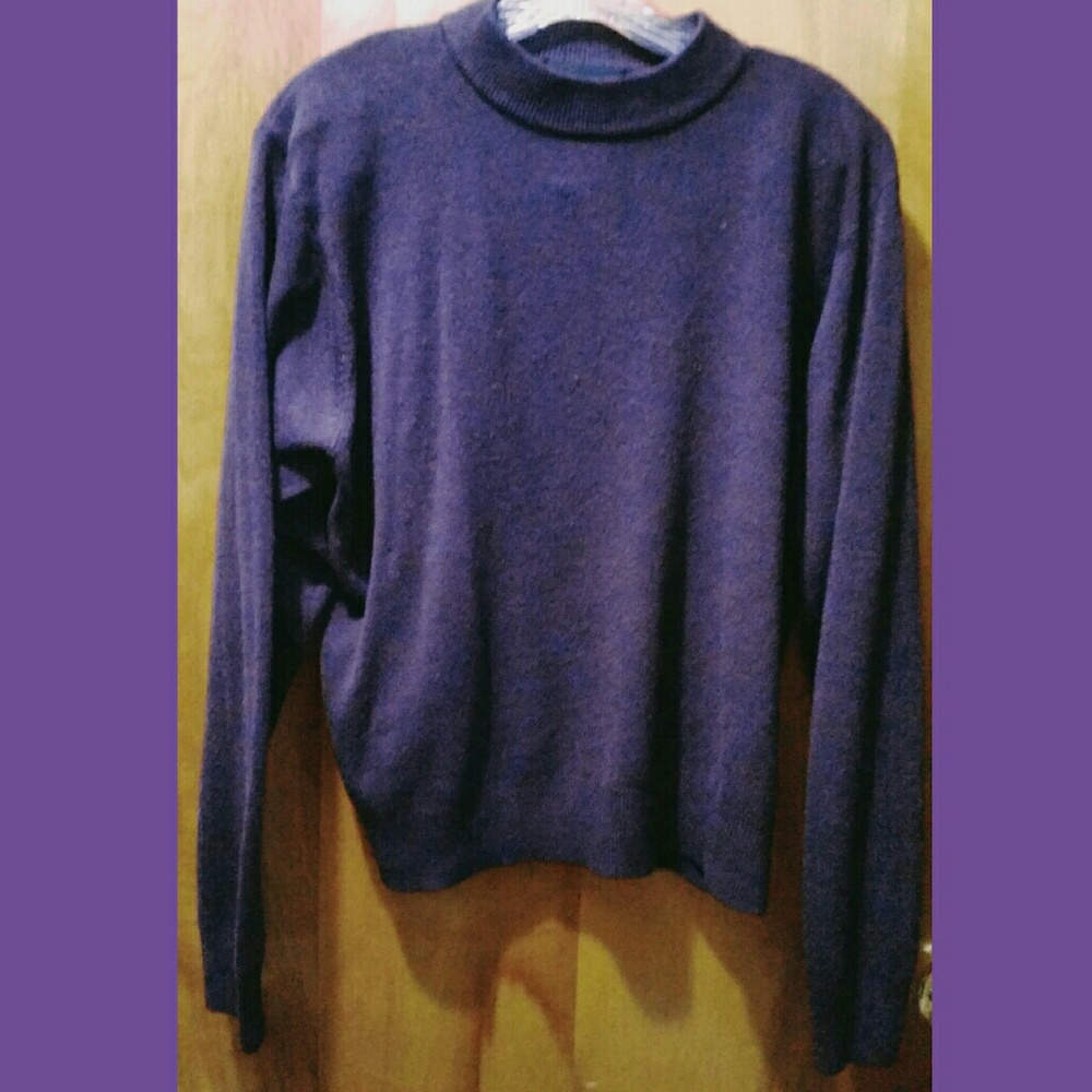 👽 SOFT PURPLE SWEATER